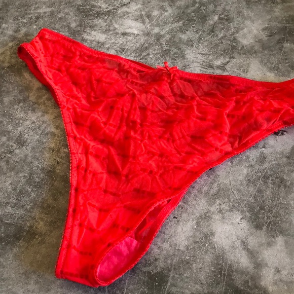 Red logo panties - Picture 2 of 3